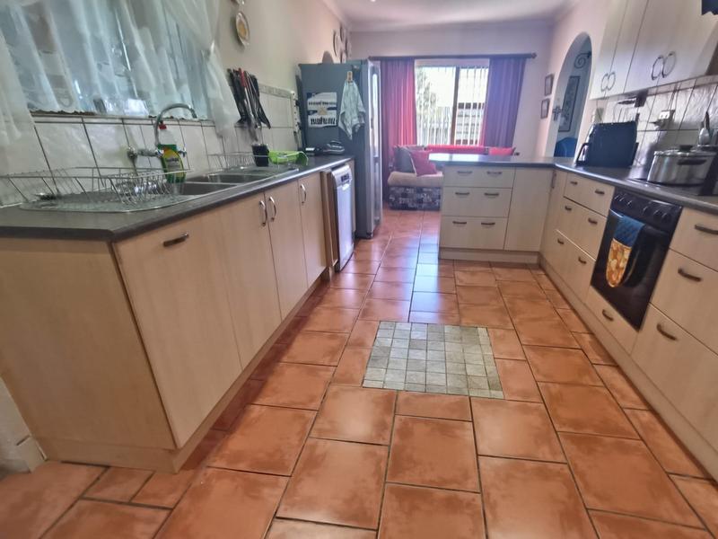 3 Bedroom Property for Sale in Protea Heights Western Cape